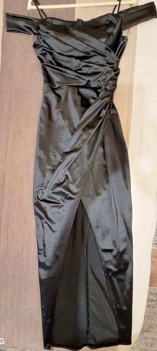 Дамска рокля С размер