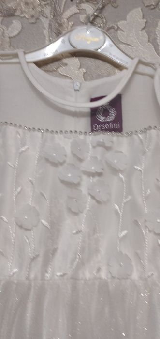 Продам новое платье