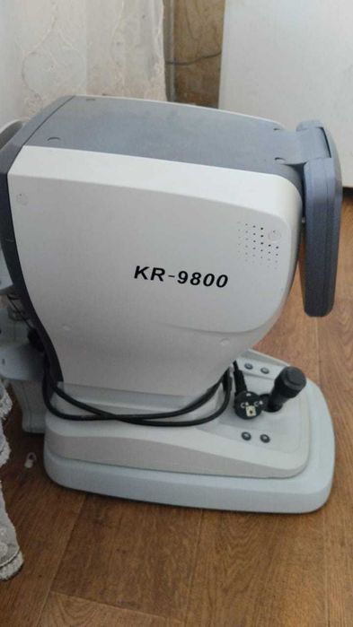 Автореф-кератометр и диоптриметр