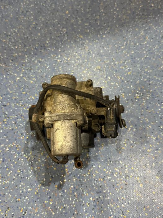 Продается Дроссель заслонка