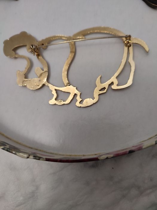 сребърна висулка лот от 3 вносни бижута едно старо колие народна но