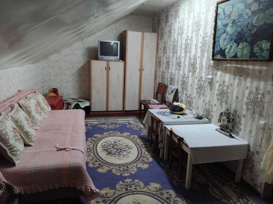 Дача на Телецентре с мансардным домиком.