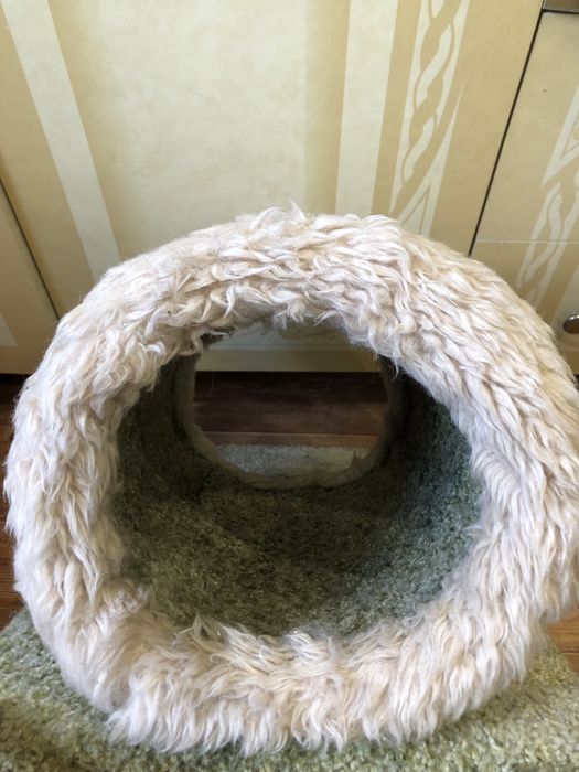 Домик для котёнка 1000 тг
