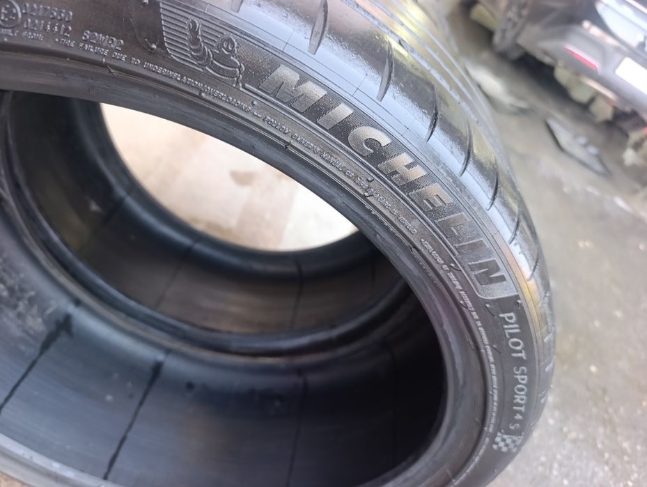 Michelin Pilot Sport 4S 255/35/21