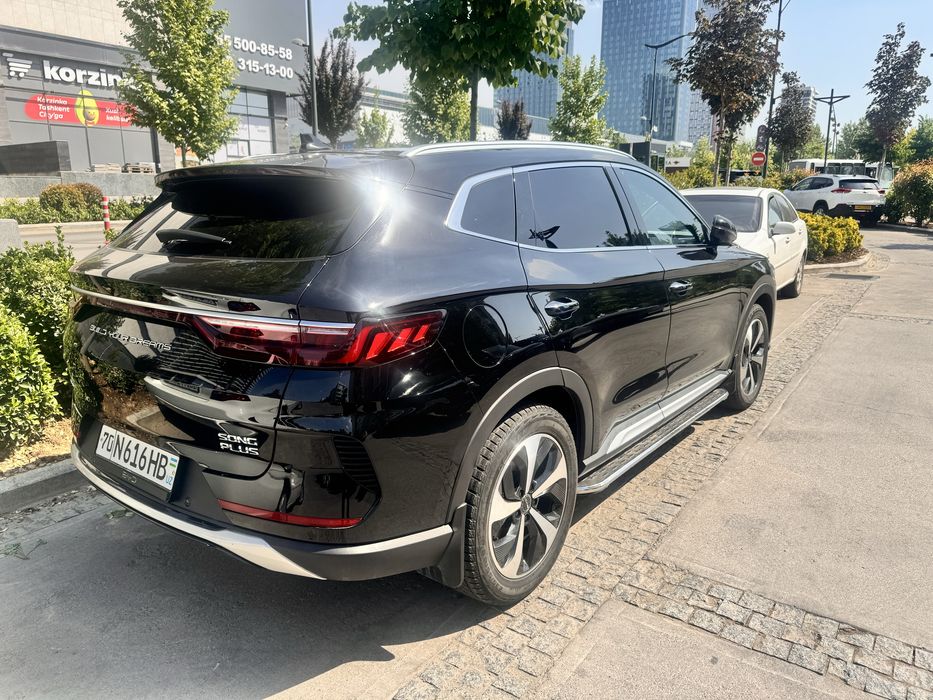 BYD Song Plus DM-i Champion 2023 — 3
