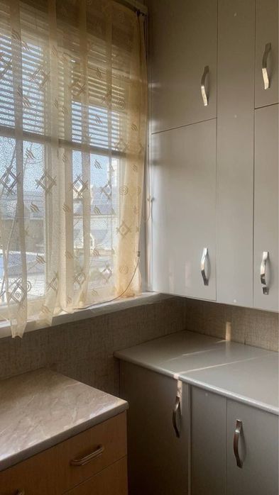 Центрда квартира сотилади ориентир тож махал