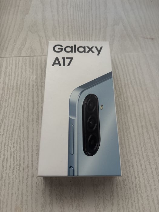 Смартфон Samsung Galaxy A17 8 ГБ/256 ГБ голубой