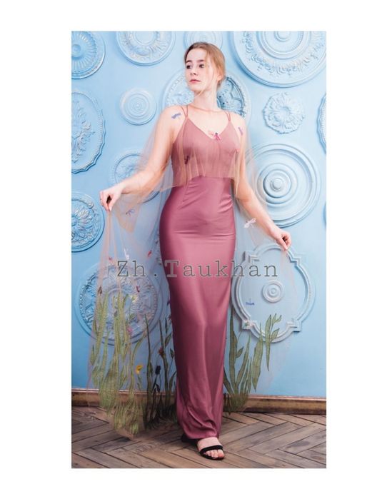 Вечернее платье дизайнерская