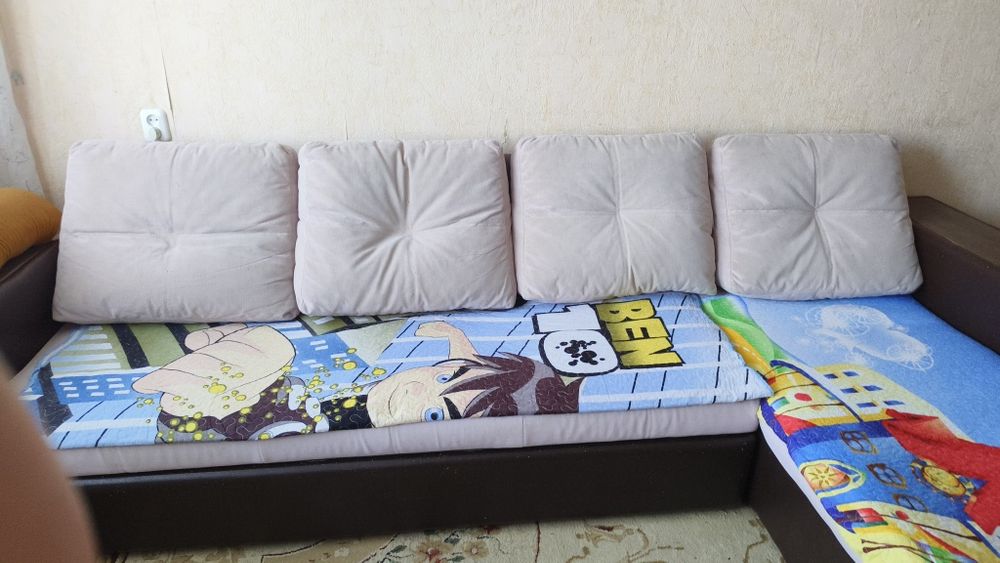 Продам диван. Не дорого.