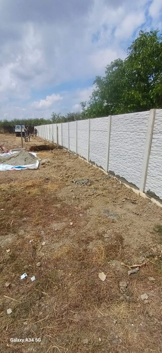 Gard de beton calitate forte buna  lacra cu montaji si trasport 250 le