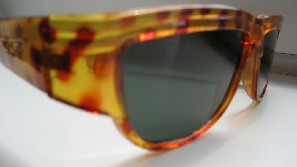 слънцезащитни очила