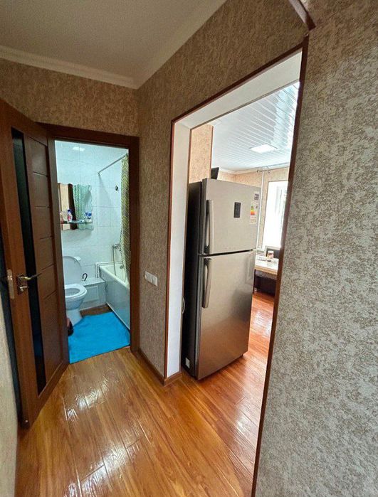 Novza metrosi oldida 2/2/4 50m² boʻlgan shinam kvartira ijaraga