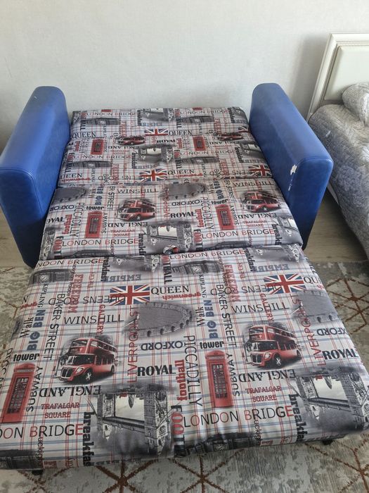 Продам кресло (софа)