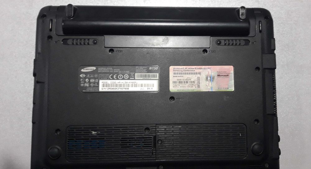 Samsung netbuk sotiladi