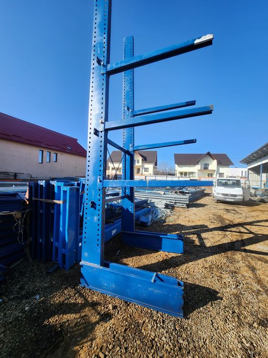 Rafturi metalice