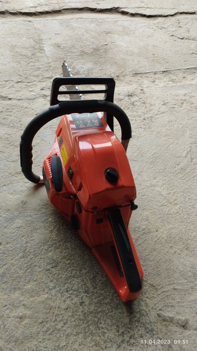 Motopila sotiladi yangi ishlatlmagan pul zarur