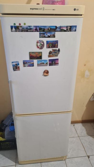 Холодильник б/у, самовывоз