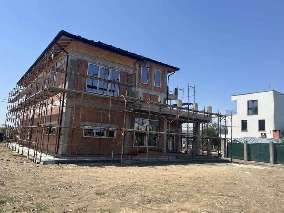 6 ron/ mp Inchiriere si montaj schela metalica