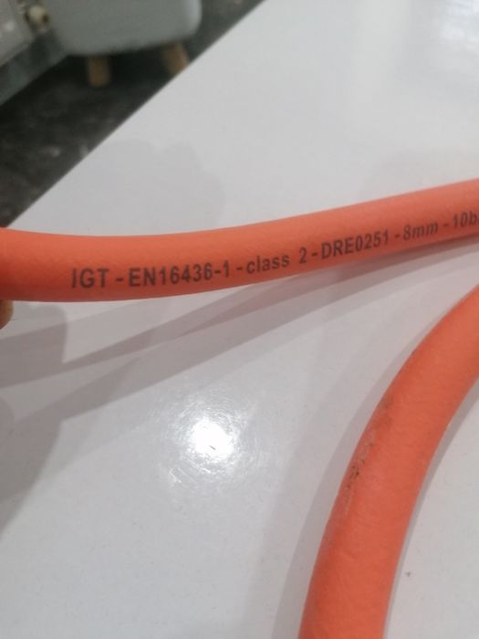 Маркуч и клапан за газов отоплител