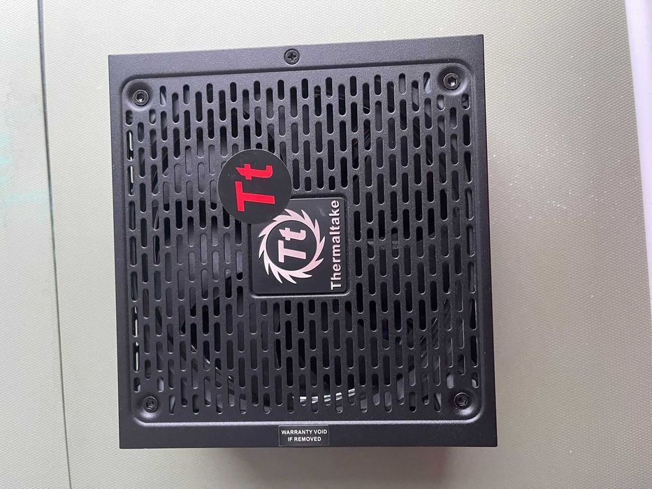 Sursa ThermalTake RGB 650W ToughPower Grand Modular (Fara Cabluri)