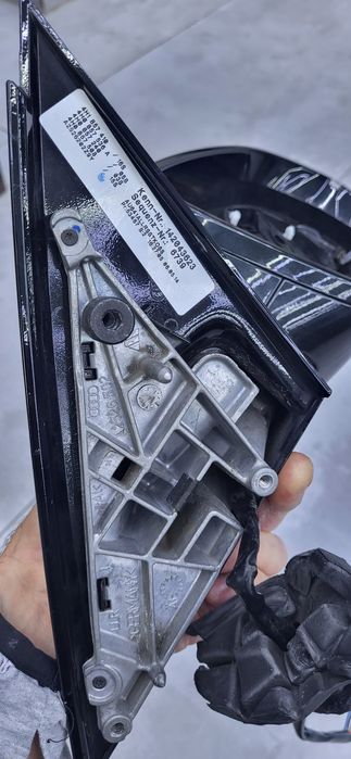 Зеркало Ауди А8 Д4