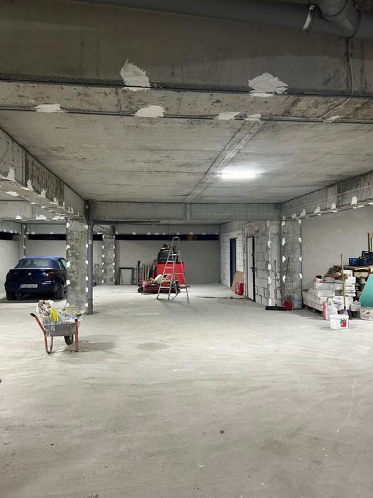 Vind etaj 1 parcare interioarà, cladire p+1+2, compusà di 17 locuri