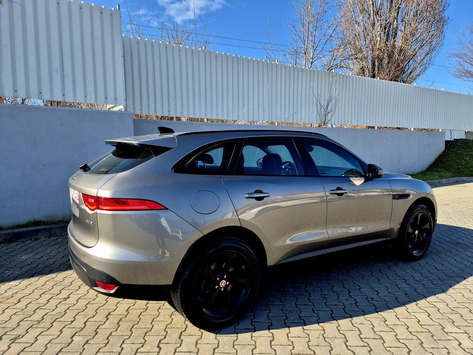 Vând Jaguar Fpace Black Edițion 2020