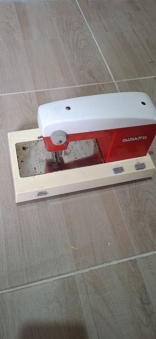 Детска шевна машина Piko ELECTRA