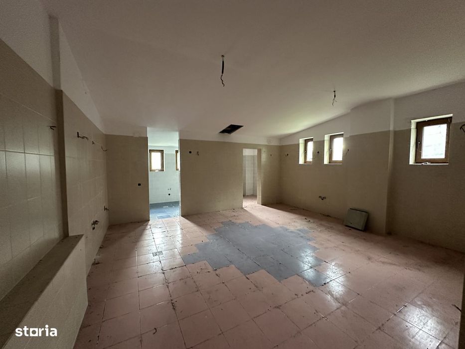 Agentia imobiliara VIGAFON vinde Motel-Restaurant Valea Calugaresca