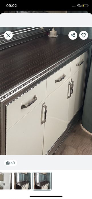 Комод с зеркалом