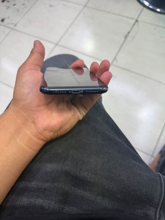 Iphone xr 64 gb uselni