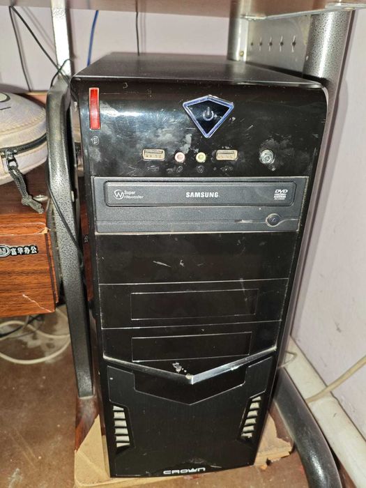 Продам компьютер в сборе рабочий