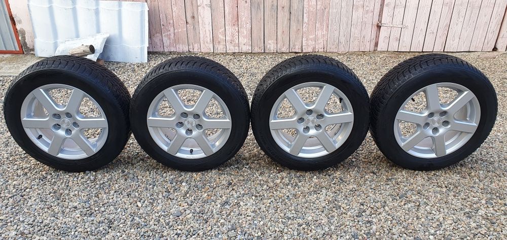 Jante aliaj pe 16...5x112.cu cauciucuri de iarna