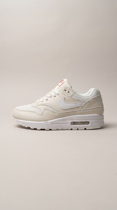 Кроссовки Nike - Новые.