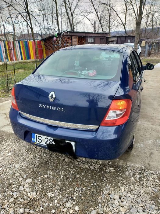 Renaul Symbol 2011