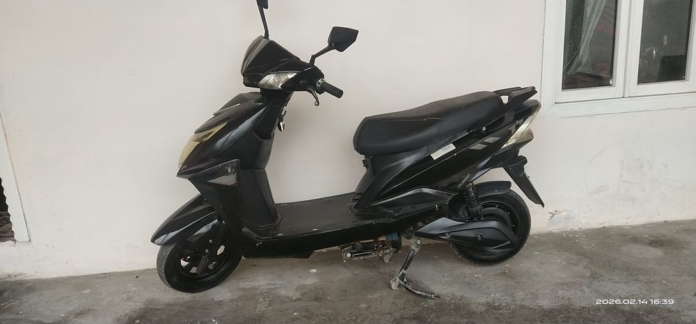 Elektro skuter sotiladi