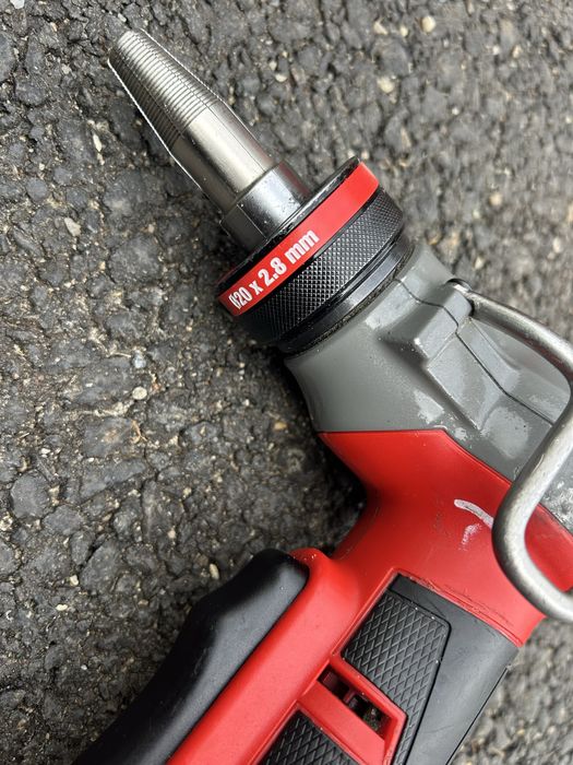 Milwaukee M12 FPXP expandor