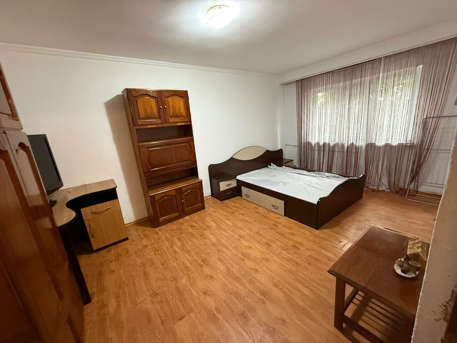 Ofer spre închiriere garsoniera confort 1 decomandat, complet mobilata și utilata mun. Pitesti,Gavana 2, ga