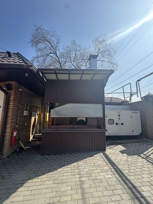 Мангал с навесом