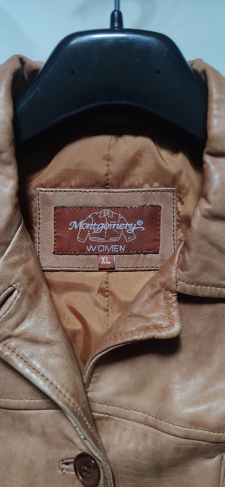 Geaca piele Montgomery stare excelenta mar. L XL