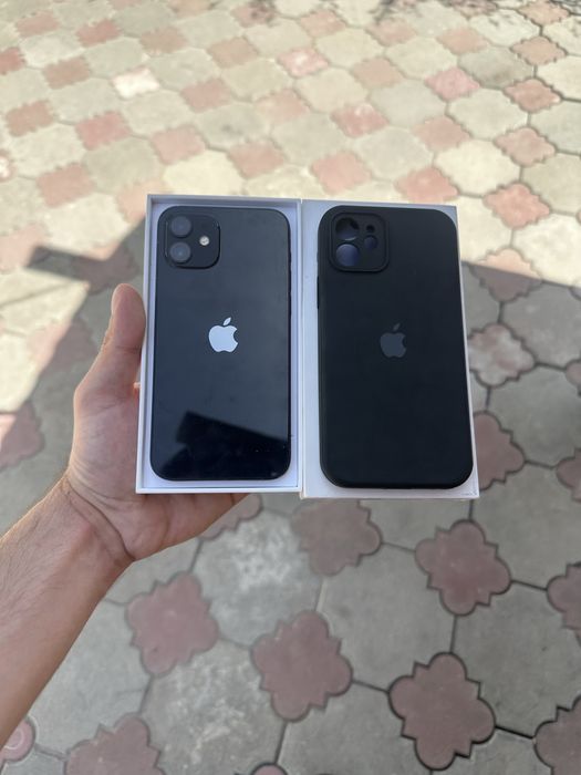 Продам телефон Айфон 12 128Gb