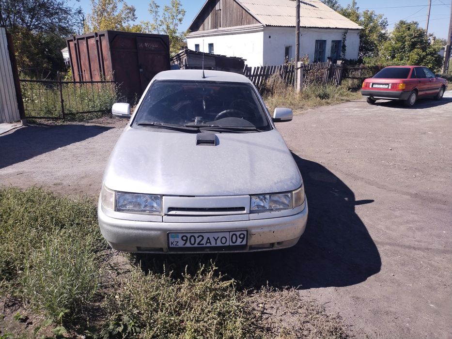 Продаю авто ваз 2110
