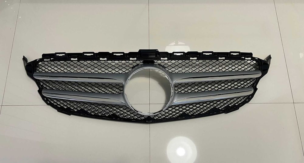 Grilă ORIGINALĂ Mercedes C-Class W205 (2014-2018) Avantgarde / AMG Line