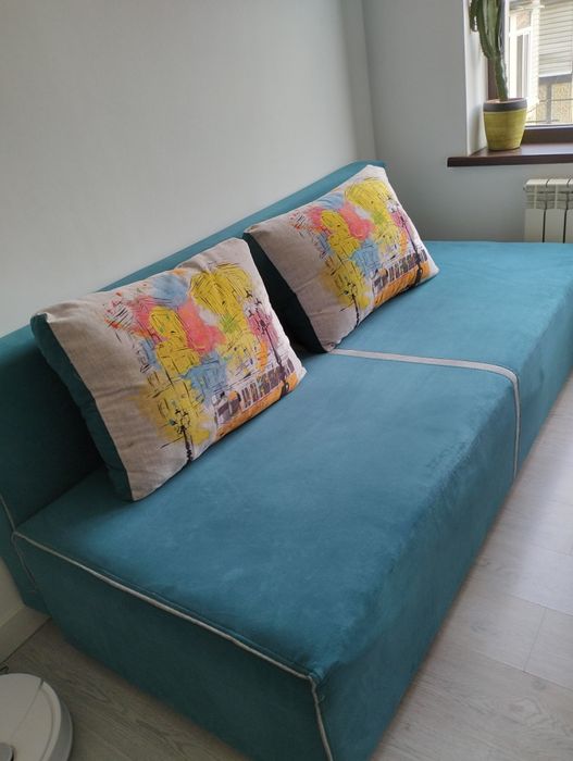 Продам диван в хорошем состоянии