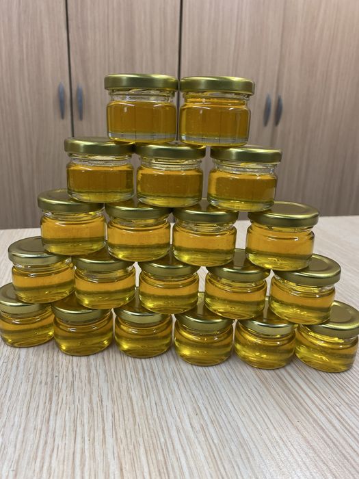 Бурканчета пълни с мед 25 мл. за подаръци-0,90 лв/бр.