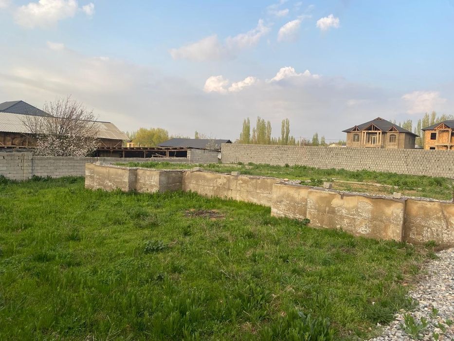 Продаётся зем участок