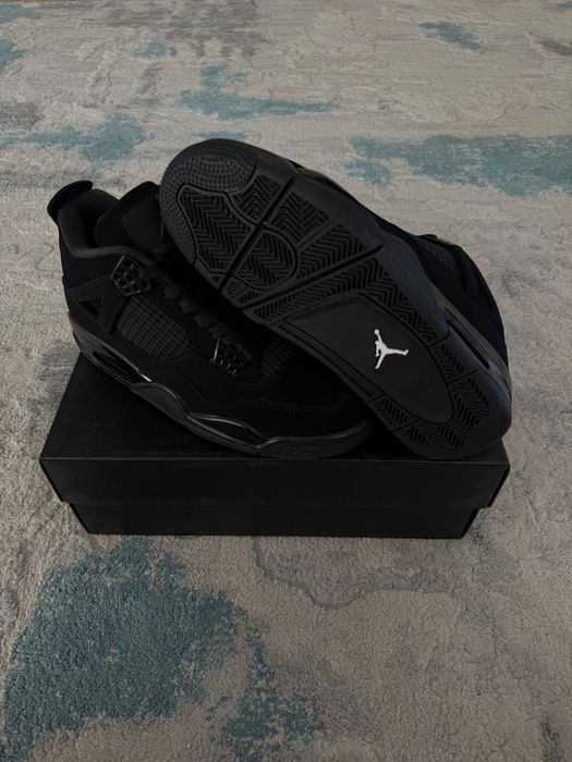 Jordan Retro 4 Black Cat