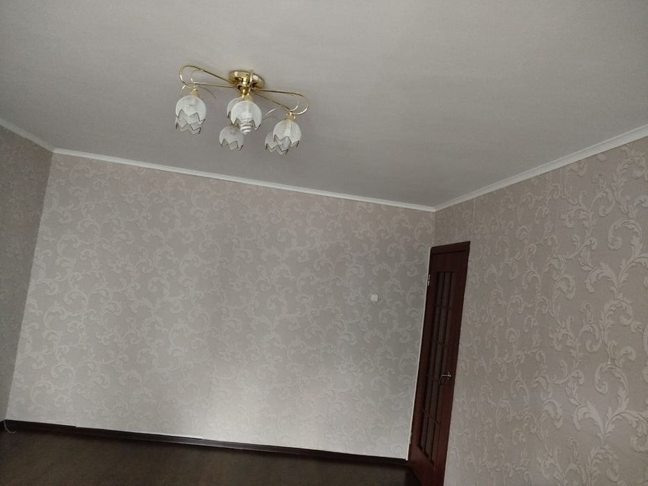 Продается 2-комнатная квартира распашонка