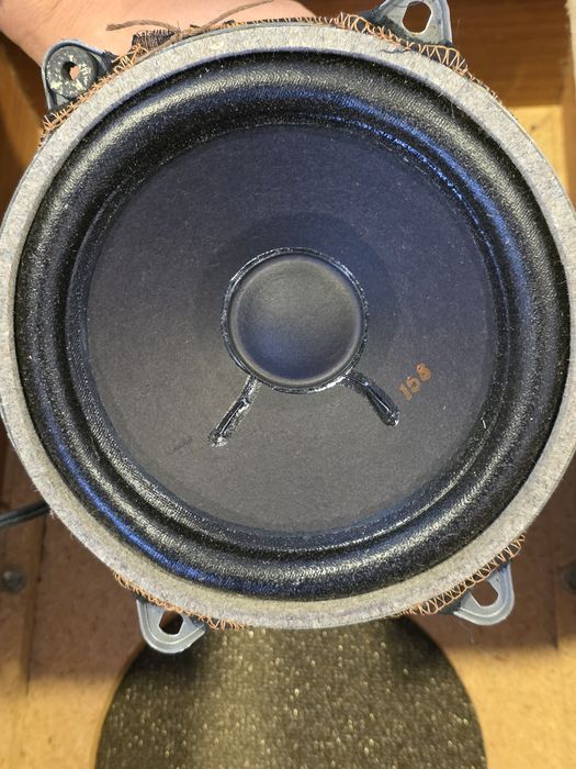 Тонколони Telefunken L60