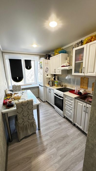 Продам 2х ком кв.7район Абая71/1